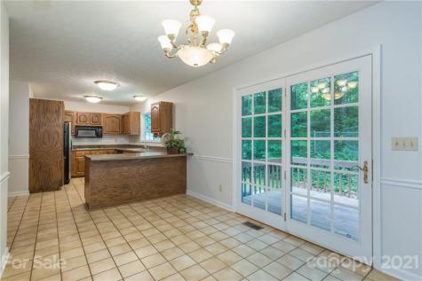 95 Quail Court Fairview NC 28730