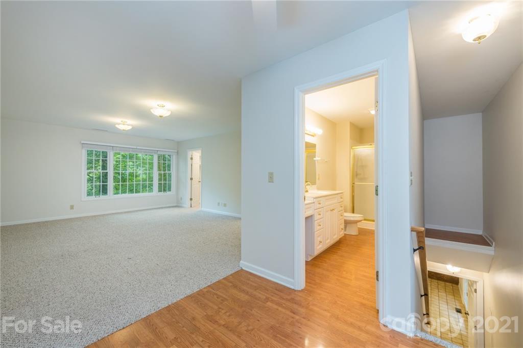 95 Quail Court Fairview NC 28730