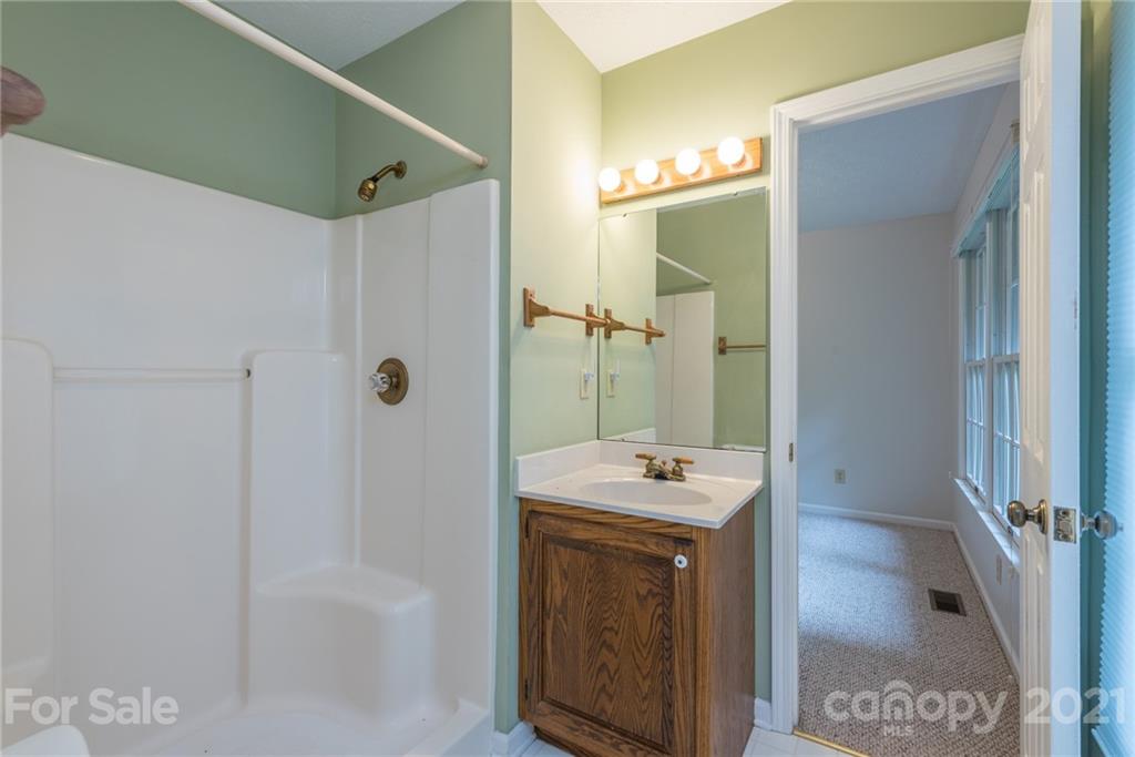 95 Quail Court Fairview NC 28730