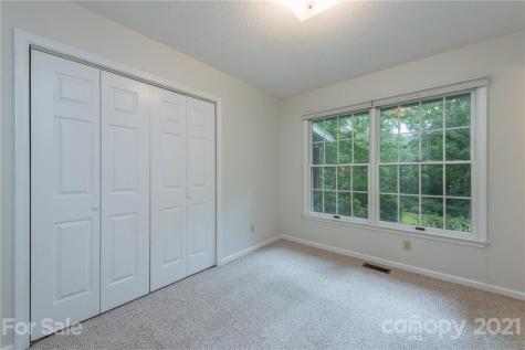 95 Quail Court Fairview NC 28730