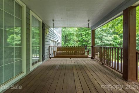 95 Quail Court Fairview NC 28730