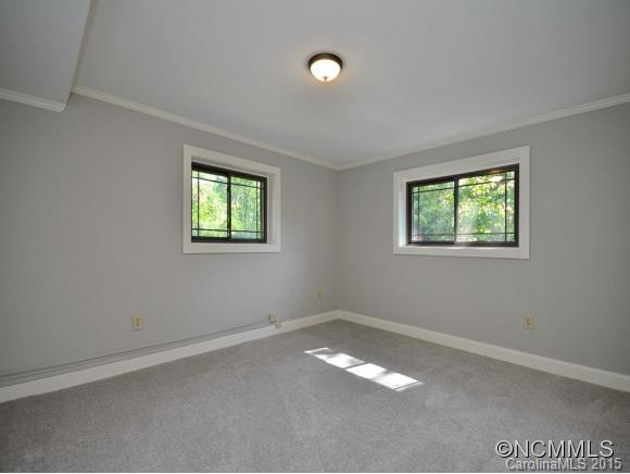 145 Stratford Road Asheville NC 28804