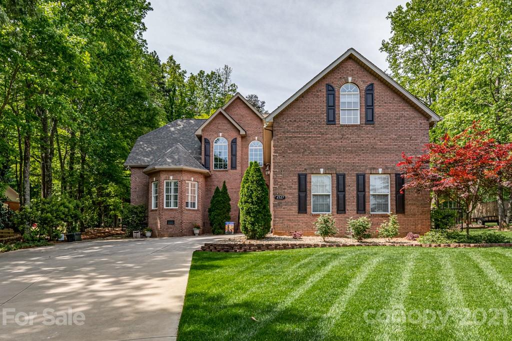4367 Lake Shore Road N Denver NC 28037