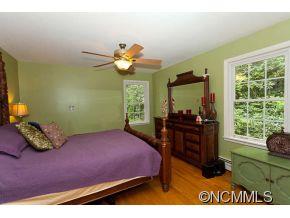 1 Whipoorwill Hill Asheville NC 28804