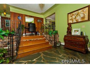 1 Whipoorwill Hill Asheville NC 28804