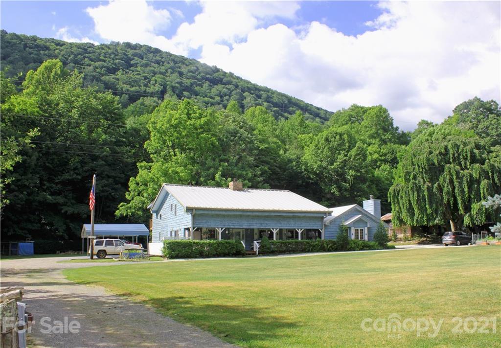 561 Caldwell Drive Maggie Valley NC 28751