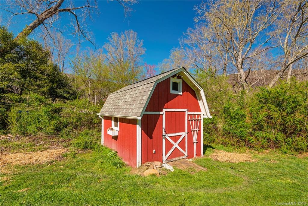 4 Haw Creek Circle Asheville NC 28805