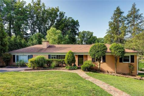 40 Blackwood Road Asheville NC 28804
