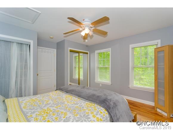 430 Riverview Drive Asheville NC 28806