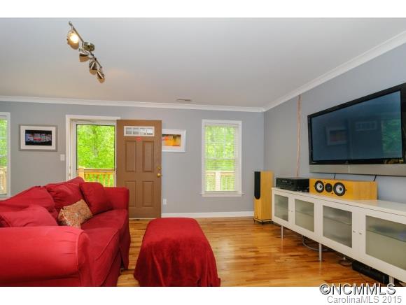 430 Riverview Drive Asheville NC 28806