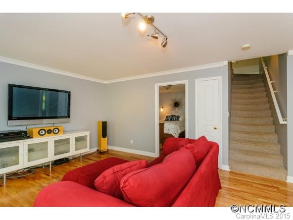 430 Riverview Drive Asheville NC 28806