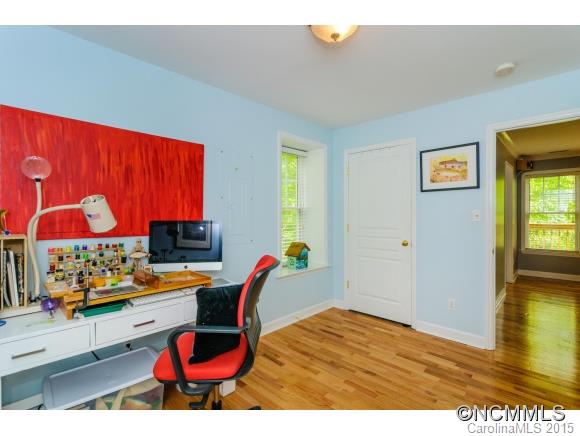 430 Riverview Drive Asheville NC 28806