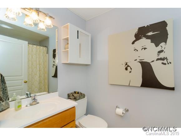 430 Riverview Drive Asheville NC 28806