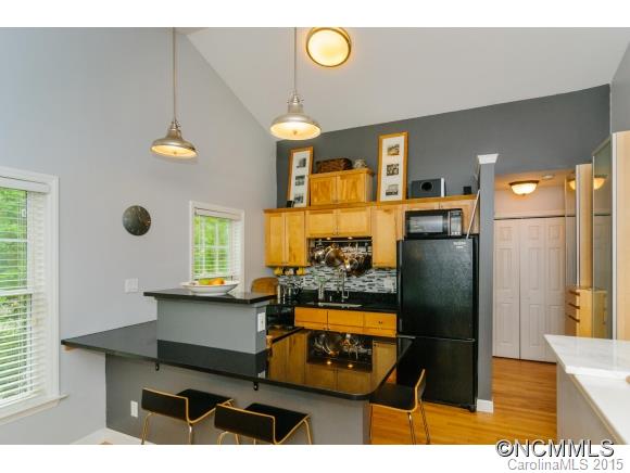 430 Riverview Drive Asheville NC 28806