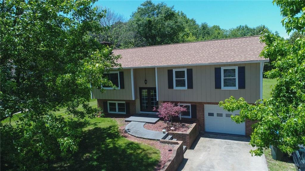 3651 16th Street Ne Hickory NC 28601