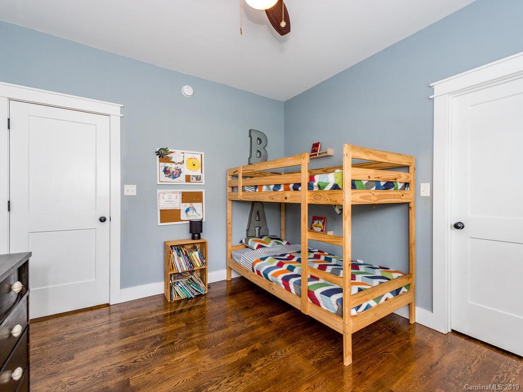 16 Old Farm House Road Weaverville NC 28787