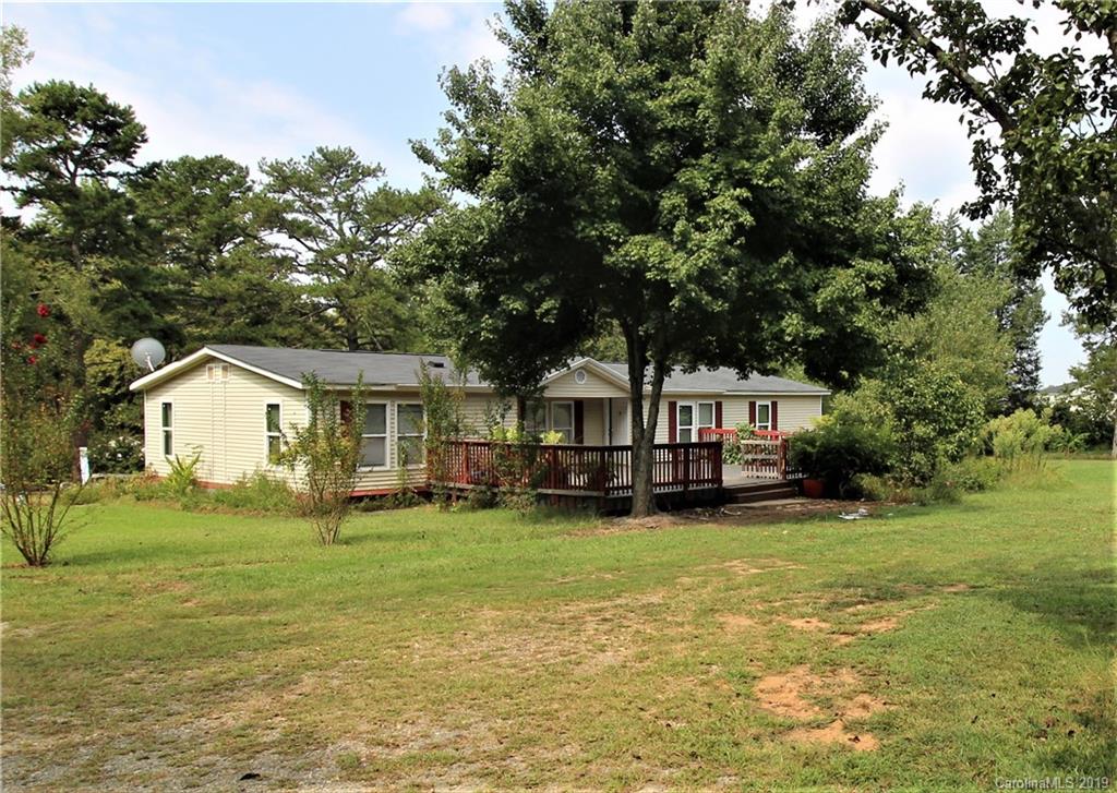 5915 Linda Vista Lane Charlotte NC 28216