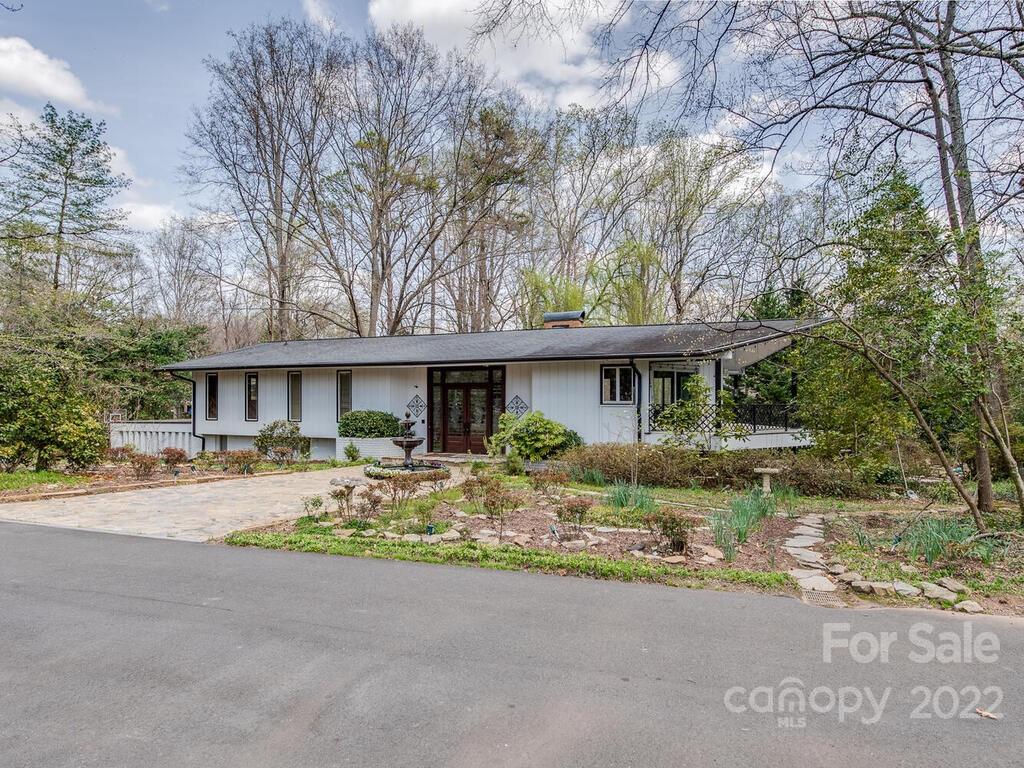 4921 Hardison Road Charlotte NC 28226