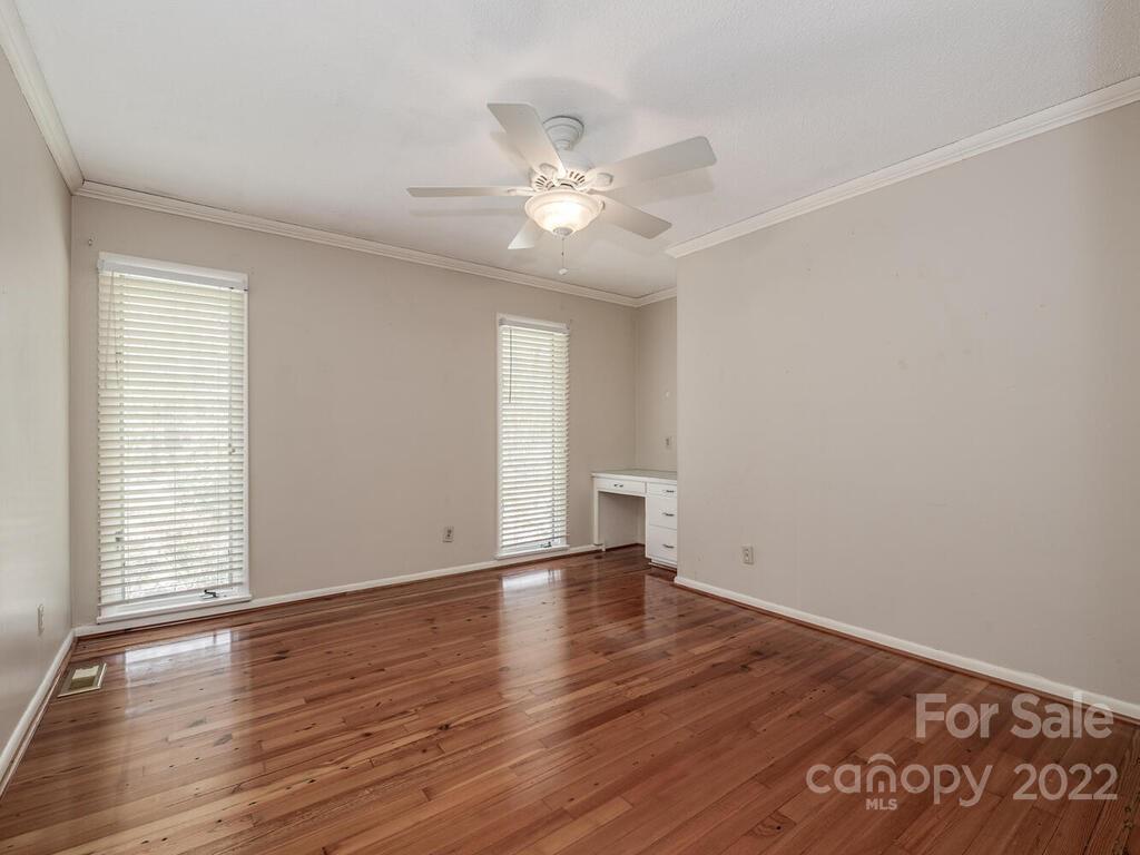 4921 Hardison Road Charlotte NC 28226