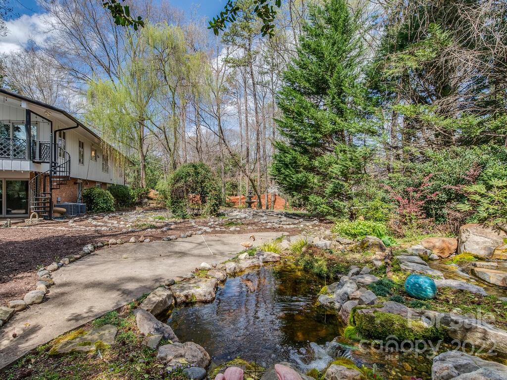 4921 Hardison Road Charlotte NC 28226