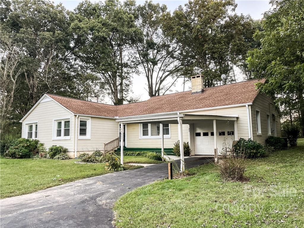 4847 Taylorsville Highway Stony Point NC 28678