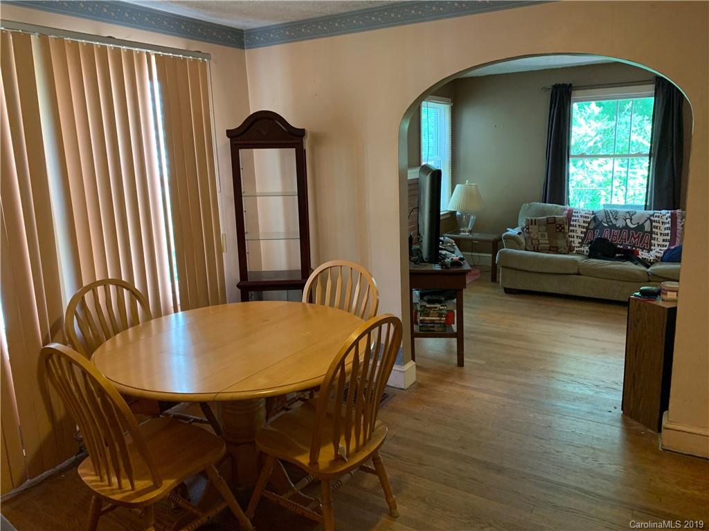 87 Covington Street Asheville NC 28806