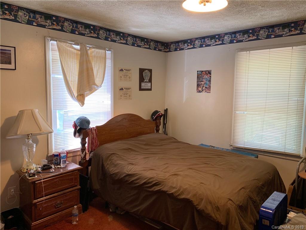 87 Covington Street Asheville NC 28806