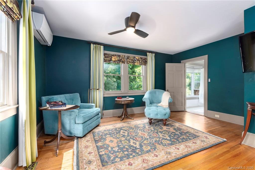 21 Pickwick Road Asheville NC 28803