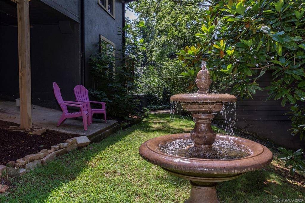 21 Pickwick Road Asheville NC 28803