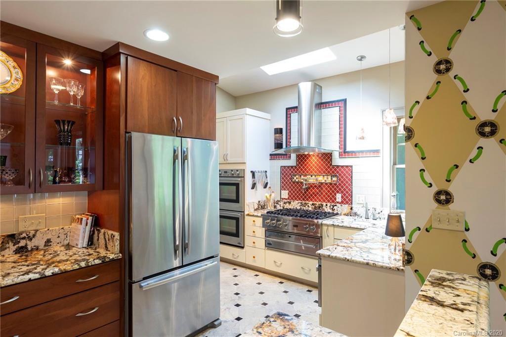21 Pickwick Road Asheville NC 28803