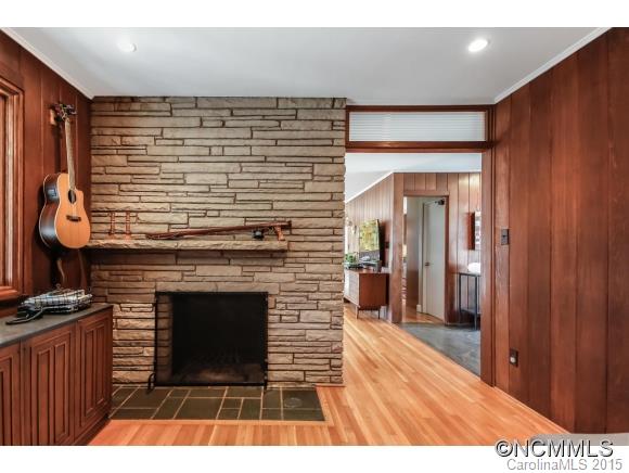15 Grovewood Road Asheville NC 28804