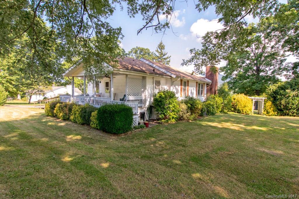 5 Canyon Cove Candler NC 28715