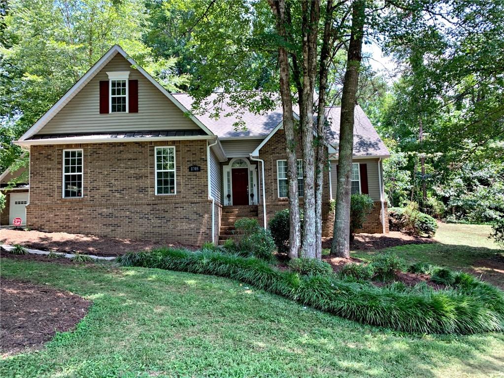 1705 Wellington Avenue Newton NC 28658