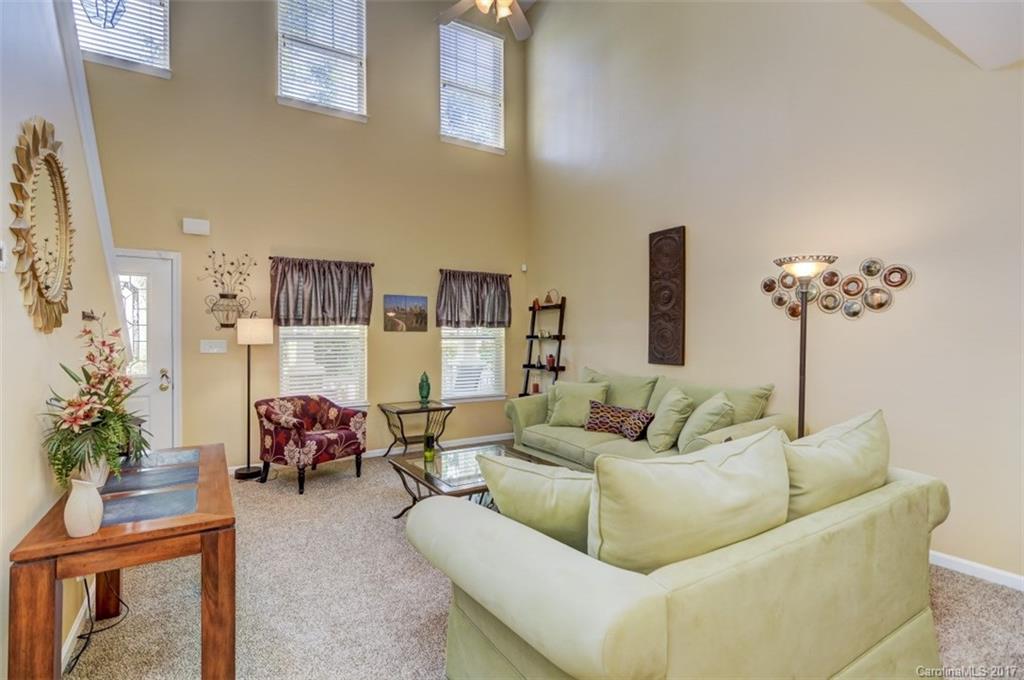 345 Doughton Lane Charlotte NC 28217