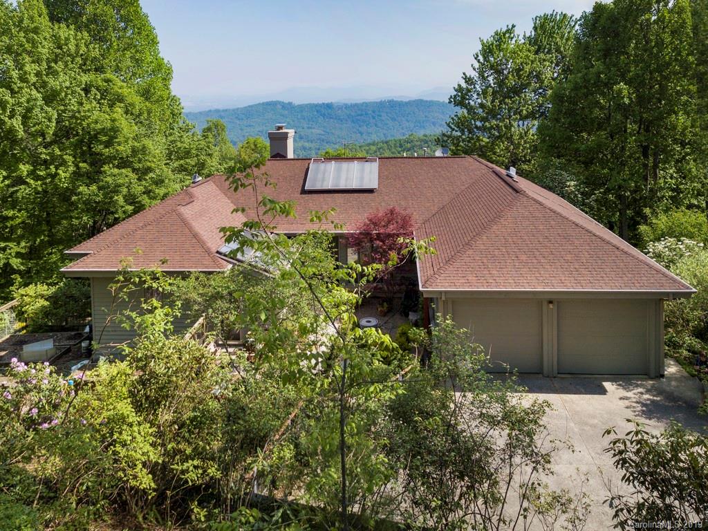 143 Inkberry Road Hendersonville NC 28739
