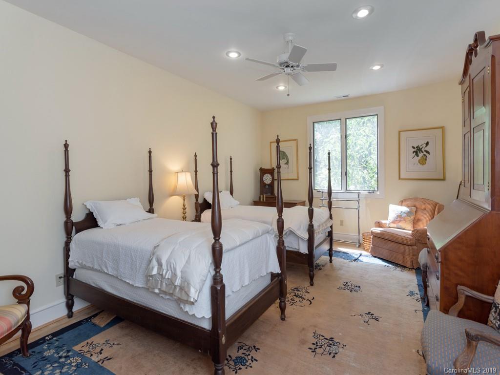 143 Inkberry Road Hendersonville NC 28739