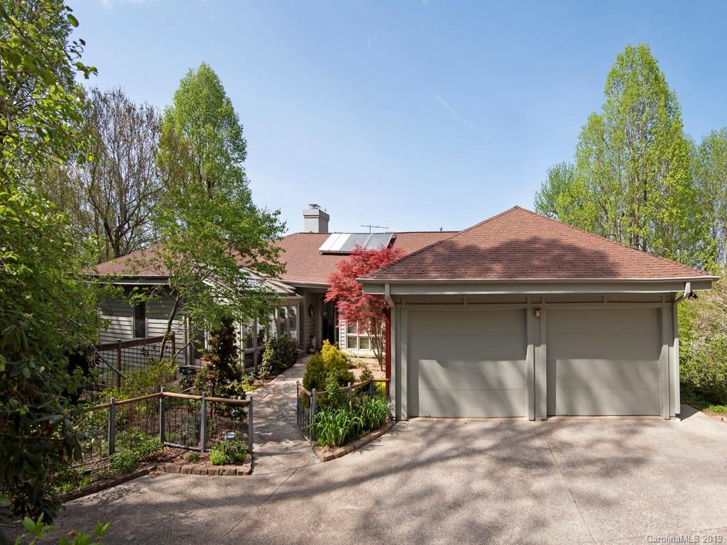 143 Inkberry Road Hendersonville NC 28739