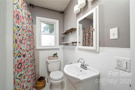 27 Herron Avenue Asheville NC 28806