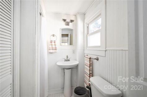 27 Herron Avenue Asheville NC 28806