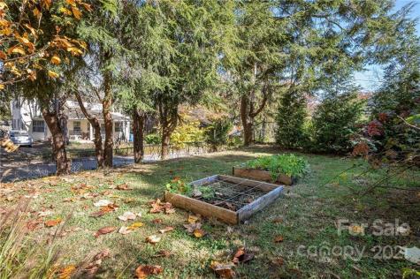 27 Herron Avenue Asheville NC 28806