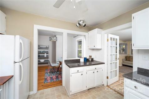 27 Herron Avenue Asheville NC 28806