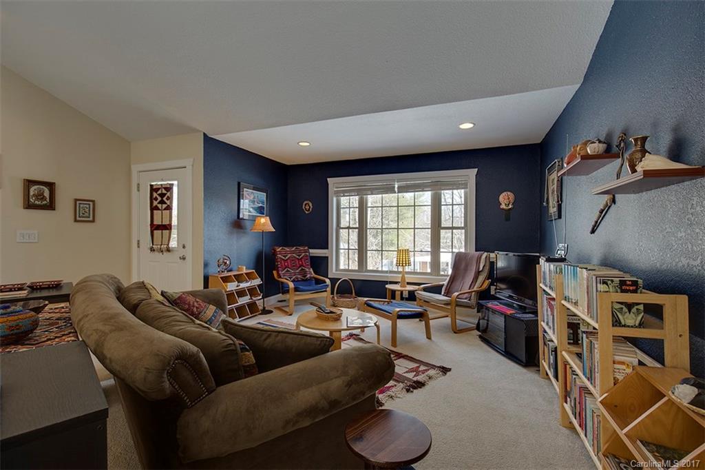 172 Mcminn Avenue Brevard NC 28712