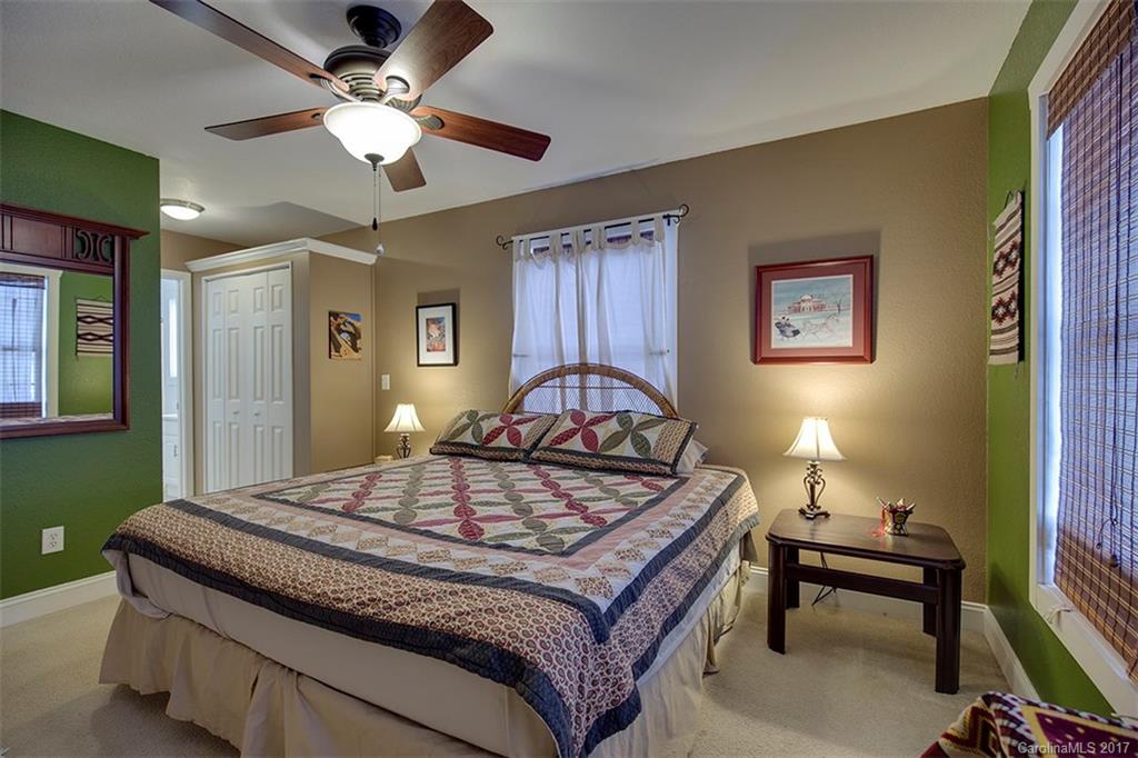 172 Mcminn Avenue Brevard NC 28712