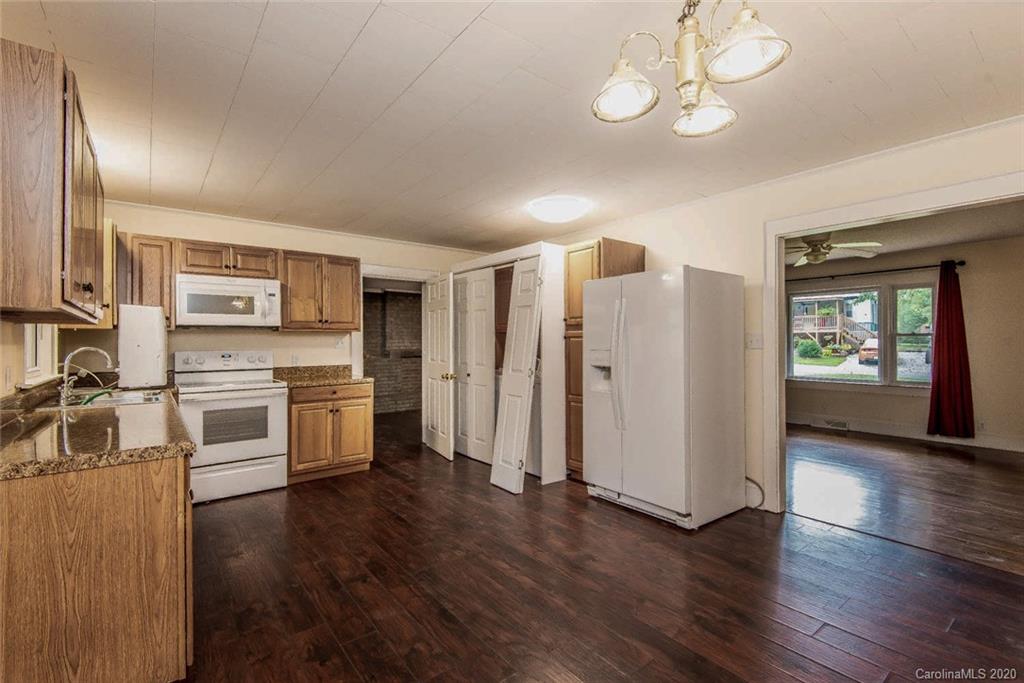 40 Florence Avenue Marion NC 28752