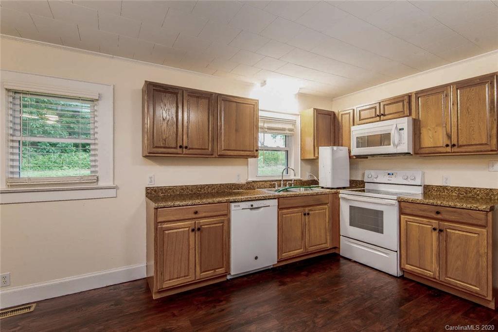 40 Florence Avenue Marion NC 28752