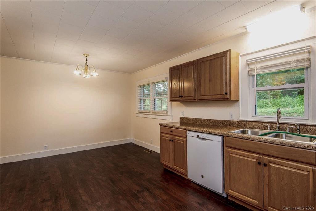 40 Florence Avenue Marion NC 28752