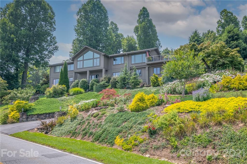 295 Roberts Drive Hendersonville NC 28739
