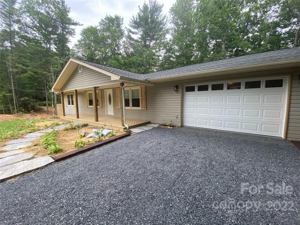 59 Lentz Lane Spruce Pine NC 28777