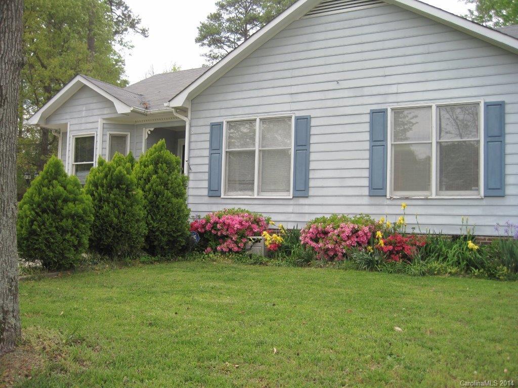 6504 Peacehaven Drive Charlotte NC 28214
