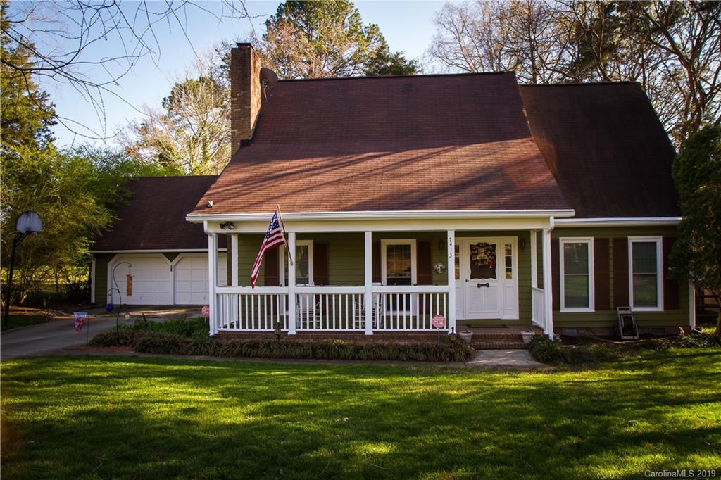 7413 Innisfree Place Charlotte NC 28226